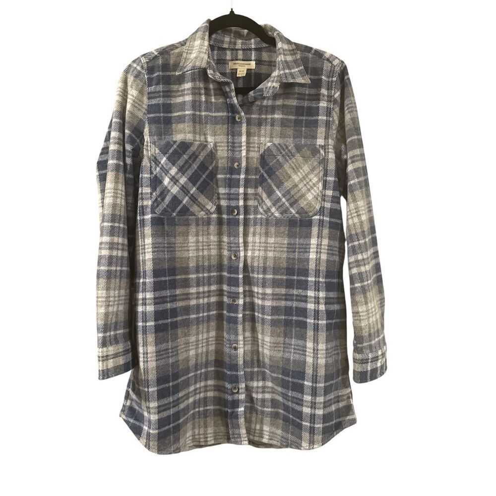 Beach Lunch Lounge Women's Plaid Flannel Button-up Shacket Gray Blue Small NWOT